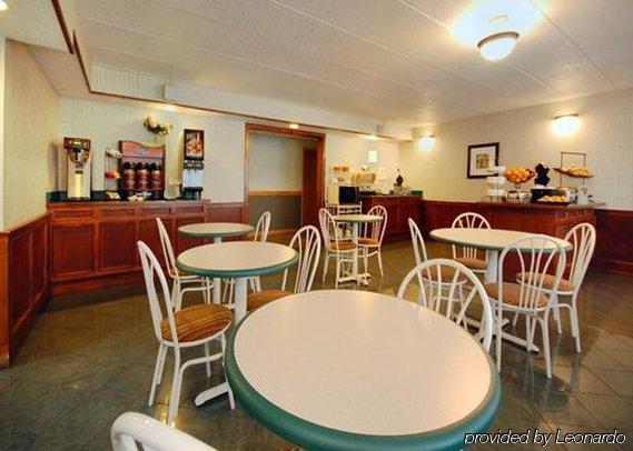 Comfort Inn & Suites West Springfield Dış mekan fotoğraf