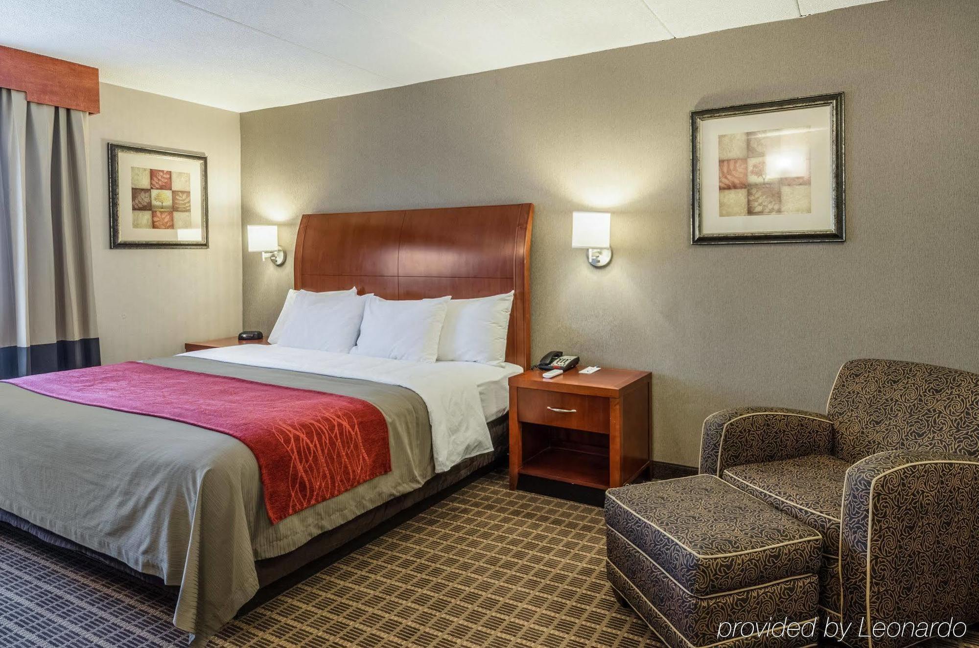 Comfort Inn & Suites West Springfield Dış mekan fotoğraf